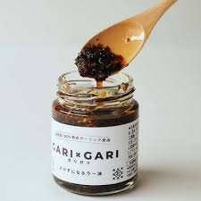 Gari Gari Black Garlic Chilli Oil MOMIKI ガリガリおかずになる